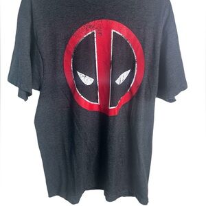 Marvel Deadpool Distressed Gray T-Shirt XL